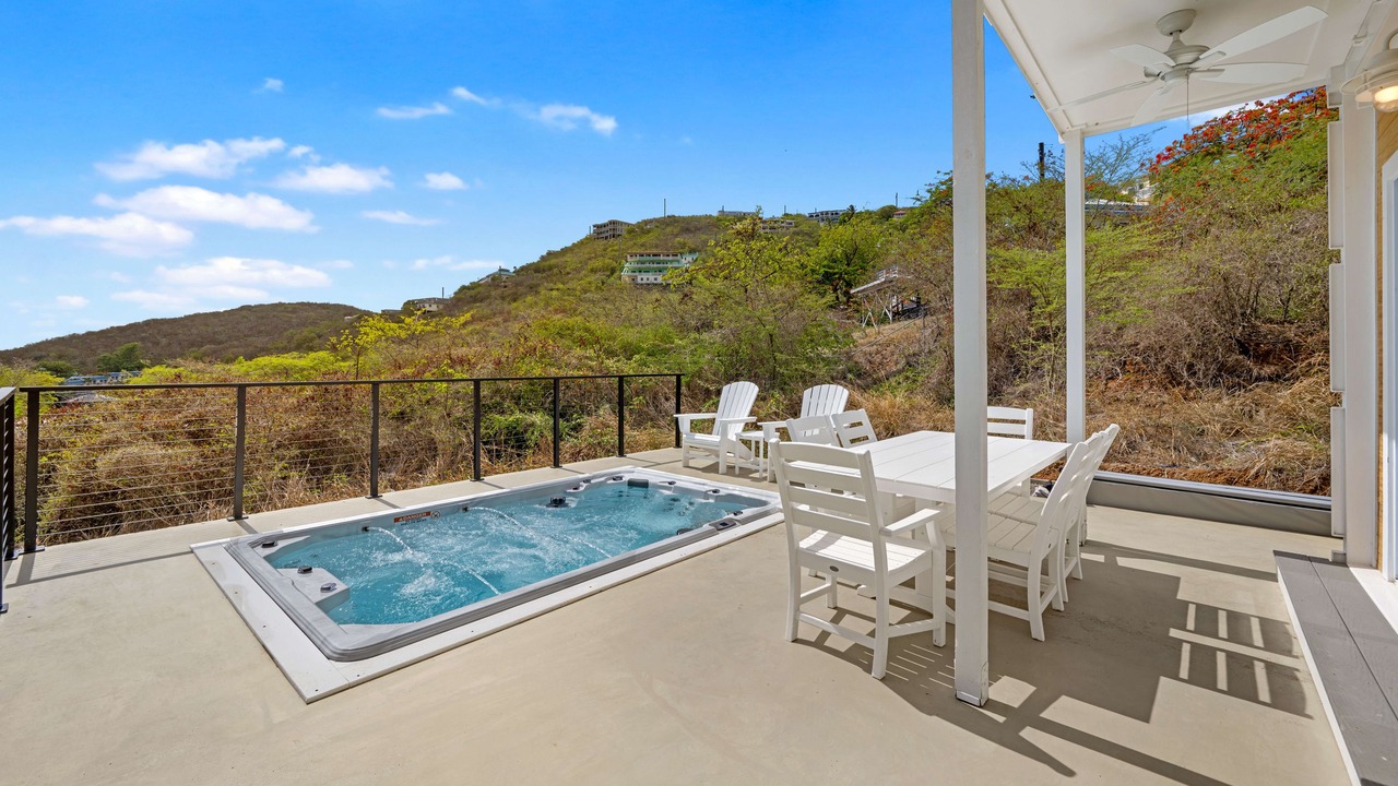Photo of Outdoor in Estate Frenchman Bay