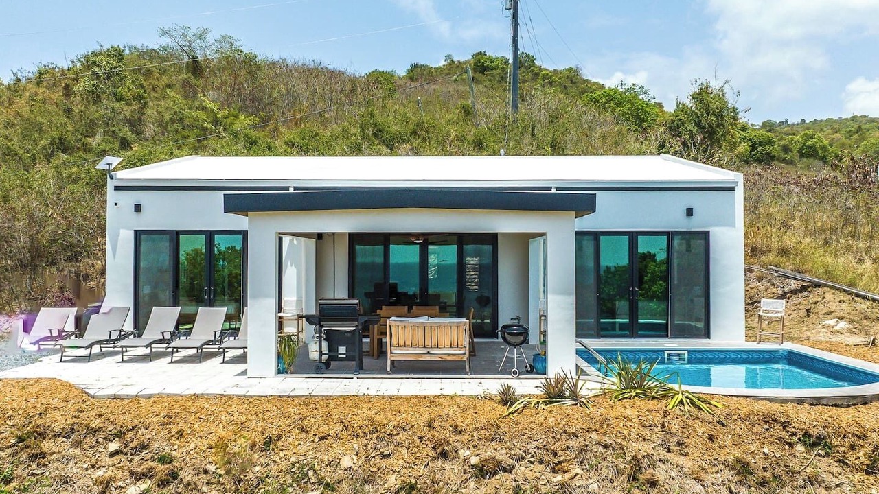 Photo of Outdoor in Estate Sprat Hall