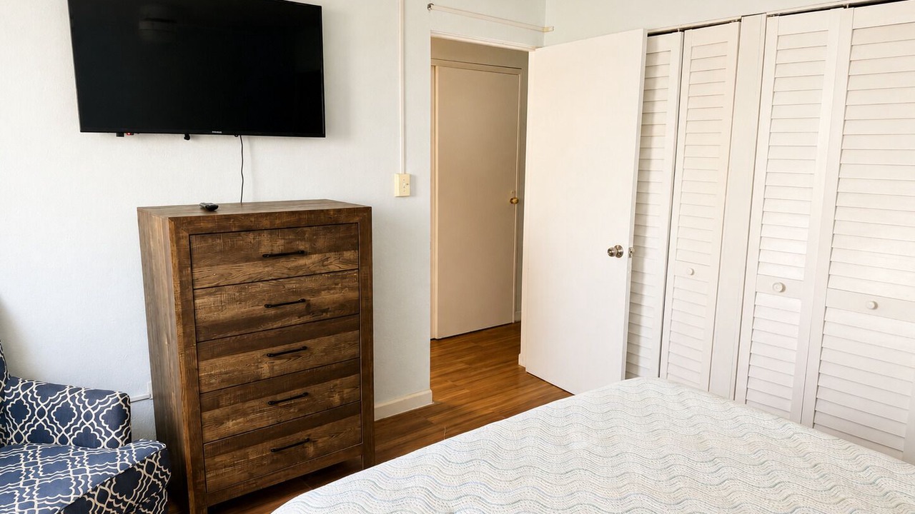 Photo of Bedroom in Orange Grove