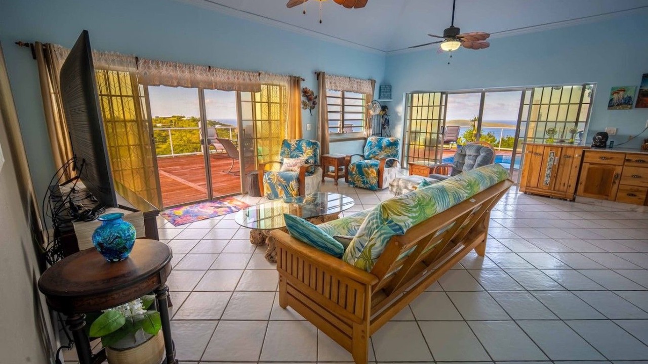 Photo of Livingroom in Cotton Valley