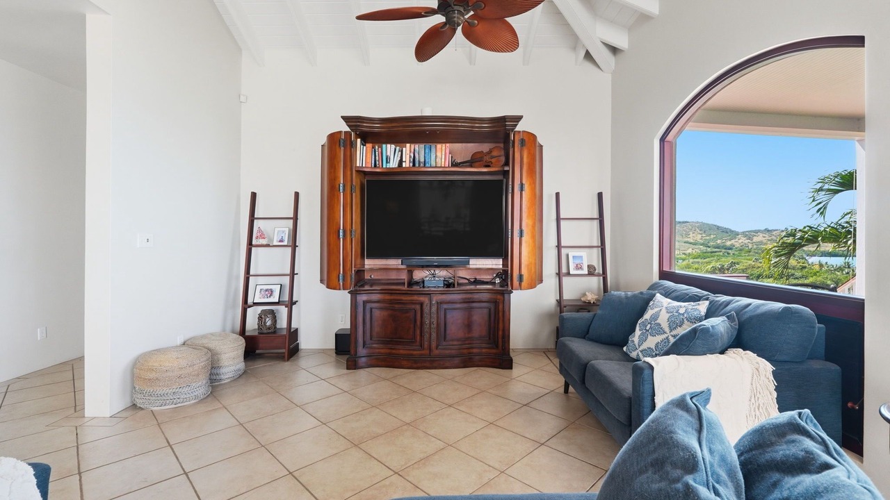 Photo of Livingroom in Slob