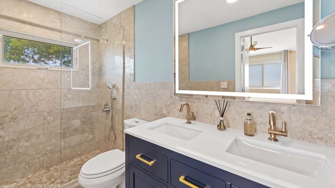 Photo of Bathroom in Estate Caret Bay