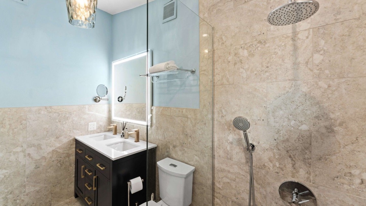 Photo of Bathroom in Estate Caret Bay