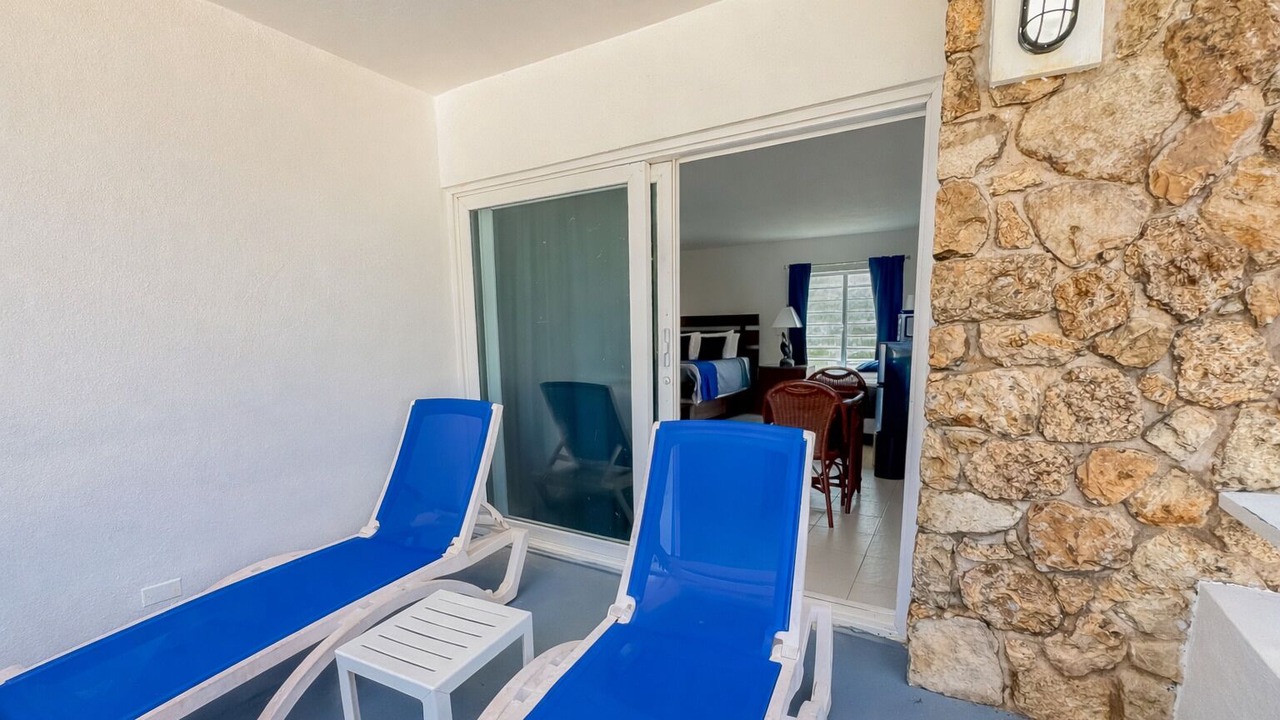 Photo of Patio Balcony in Estate Constitution Hill