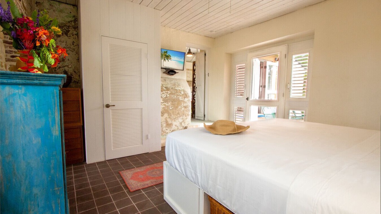 Photo of Bedroom in Estate East Street