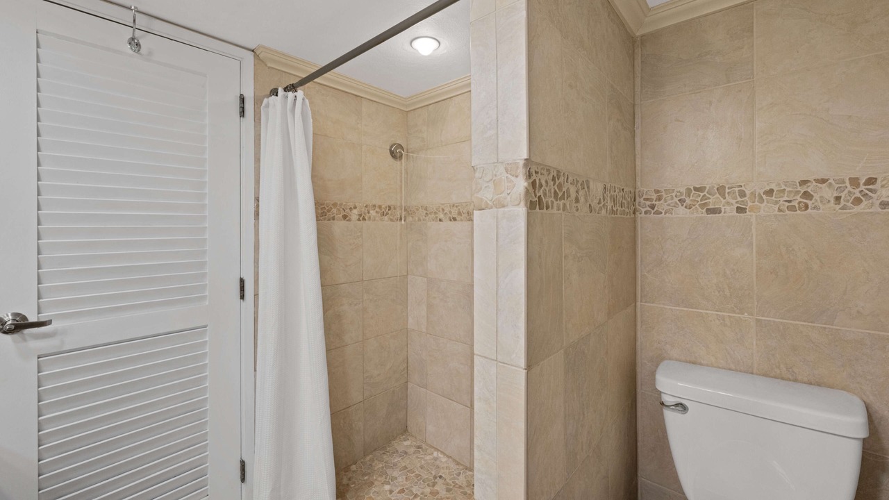 Photo of Bathroom in Red Hook