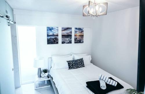 Estate Enighed Condo | Dolphin Suites