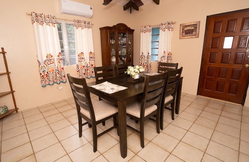 Estate Upper Love House | Gorgeous Newly Renovated Home Centrally Located, Minutes From Shopping & Beaches