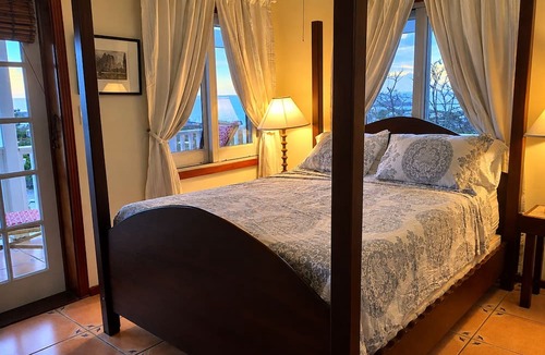 Red Hook House | The 'Cottage' at Lion's Gate - Check for our Spring & Summer Specials