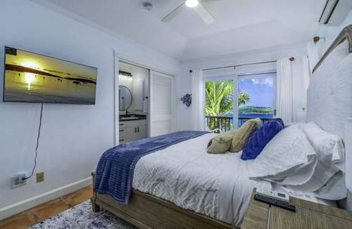 Caret Bay Villa | Serene Luxury at Whale Watch – Your Island Oasis