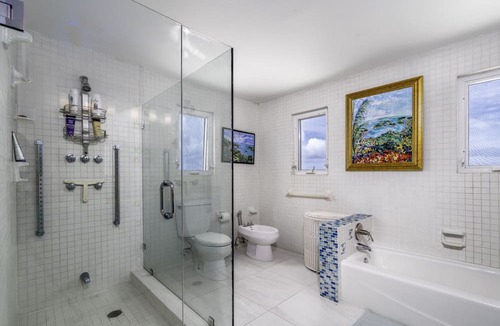 Rosendal Villa | 3BR private villa, centrally located with incredible views!