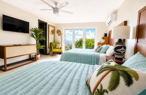 Estate Kings Quarter Hotel | Blackbeard's Castle Hotel