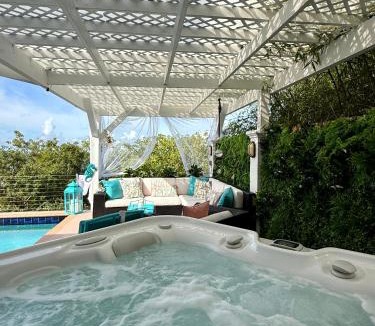 Estate Western Water Island Villa | Villa Serena Water Island