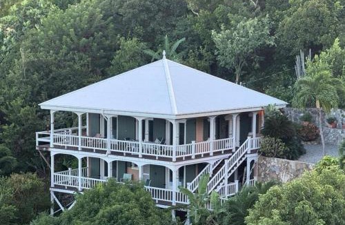 Estate Saint Quaco and Zimmerman Villa | BLUE PEARL VILLA in St John USVI - breathtaking ocean views, private pool, backup power, air conditioning, gated