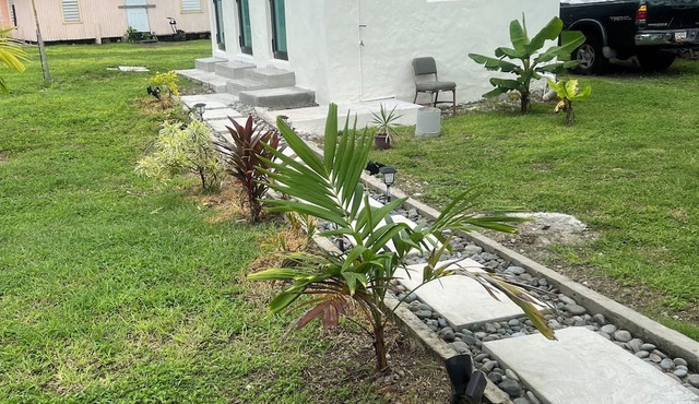 Sunset Creek 1 bedroom apt with AC in beautiful Christiansted St. Croix. in Christiansted